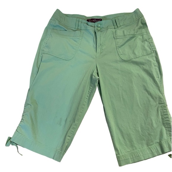 Gloria Vanderbilt Green Capris Side Ties at Bottom Size 16 - Picture 1 of 13